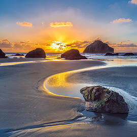Bandon Face Rock by Robert Bynum