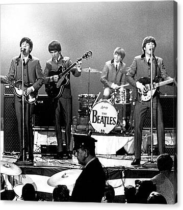 Beatles Perform In Washington, D.c Canvas Print