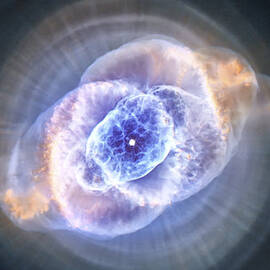 Cat's Eye Nebula by Adam Romanowicz