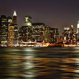 City That Never Sleeps by Evelina Kremsdorf