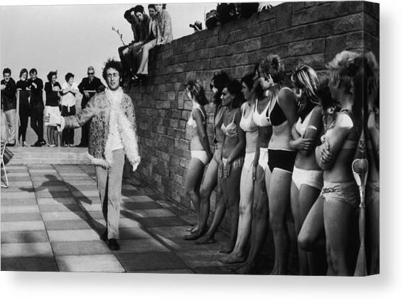 Lennon And Ladies Canvas Art Print by Jim Gray