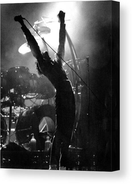 Michael Jackson Lets It All Hang Out Canvas Art Print by New York Daily News Archive