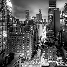 New York City At Night From The Rooftops - Black and White by Nicklas Gustafsson