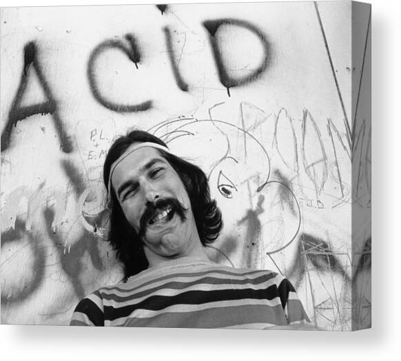 Photo Of Grateful Dead Canvas Art Print by Michael Ochs Archives